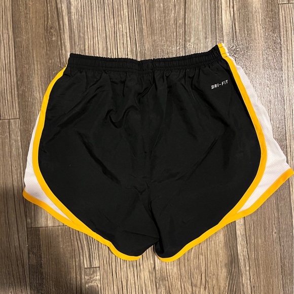 NWT LSU Nike Tempo Shorts Size XS - Picture 3 of 5
